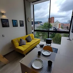 Loft Moderno Con Vista A Cerros En Chapinero Apartamento